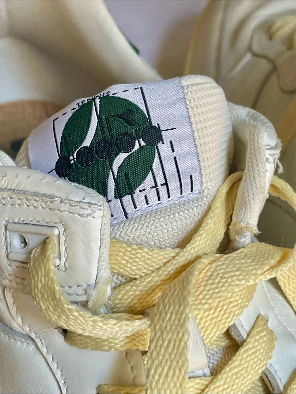Diadora almost new